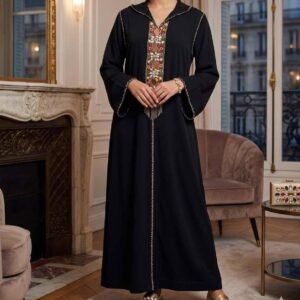 Jellaba Marocaine Femme en Crêpe de Soie – Jellaba Artisanale Faite Main, Élégante et Raffinée