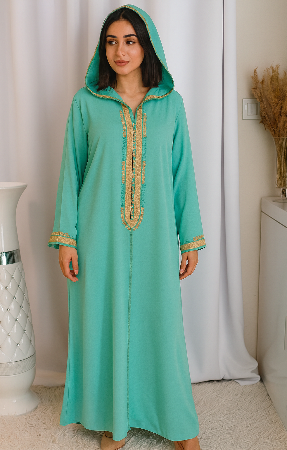 Jellaba marocaine, Djellaba brodée en mrama en crêpe de soie