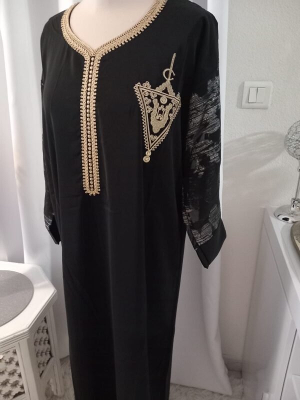 Caftan brodé khanjar, Gandoura marocaine manches tlija taille S – Image 2