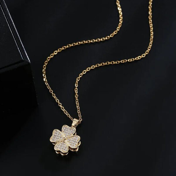 Pendentif Collier Quatre Cœurs en acier inoxydable Tournants – Image 5