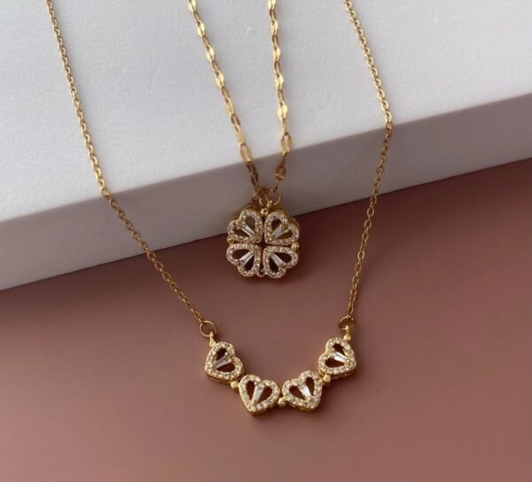 Collier pendentif Trèfle à 4 Cœurs en Acier Inoxydable Doré