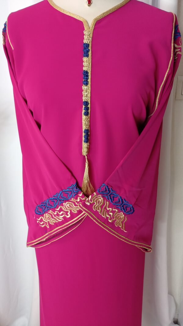 Caftan brodé en crêpe de soie, Gandoura marocaine – Image 7