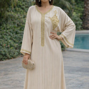 Caftan brodée khanjar, gandoura en crêpe de soie rayée