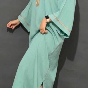 Gandoura marocaine vert eau, Caftan brodé khanjar en crêpe de soie