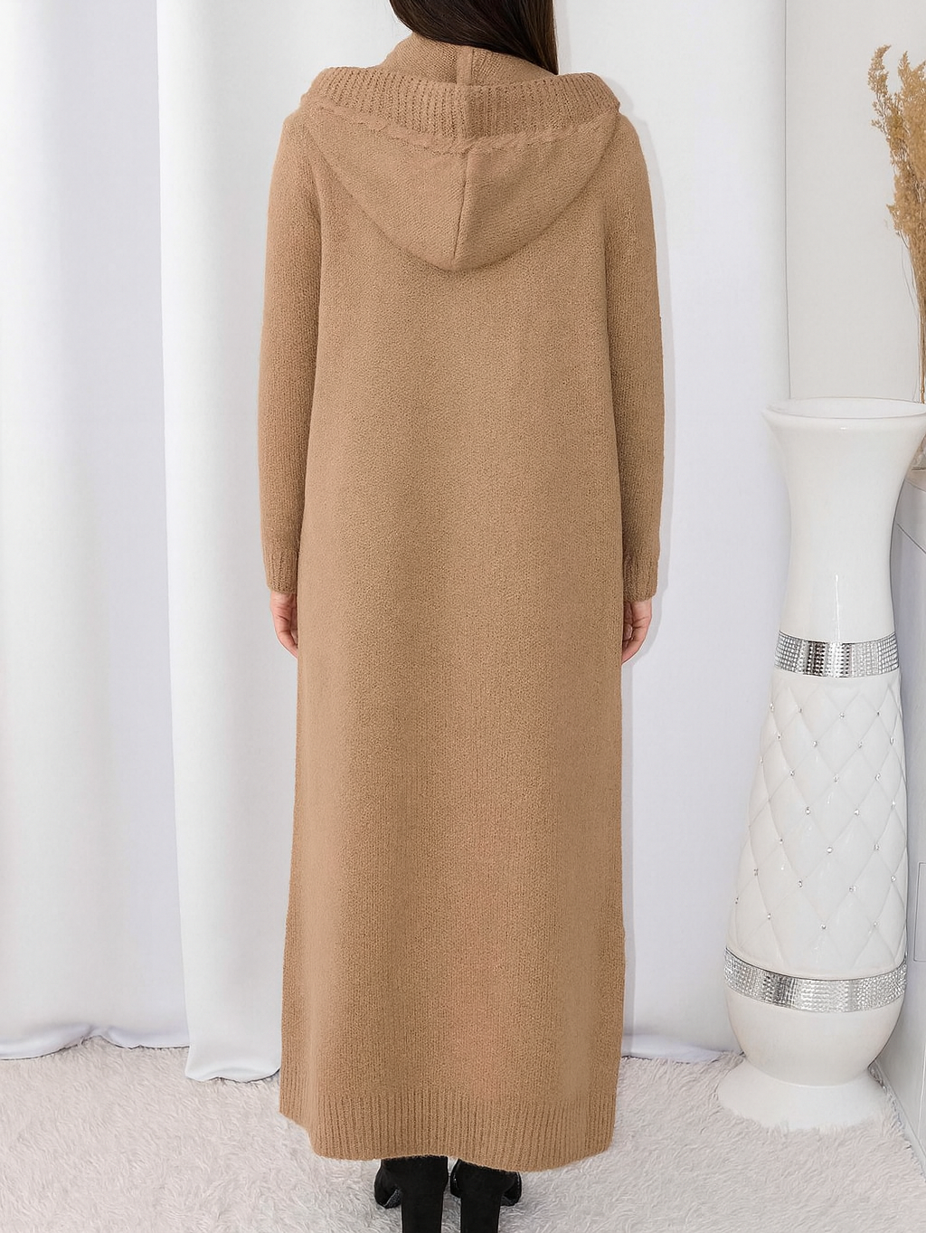 Cardigan Long,Gilet caramel en Grosse Maille avec Capuche et Poches – Image 2