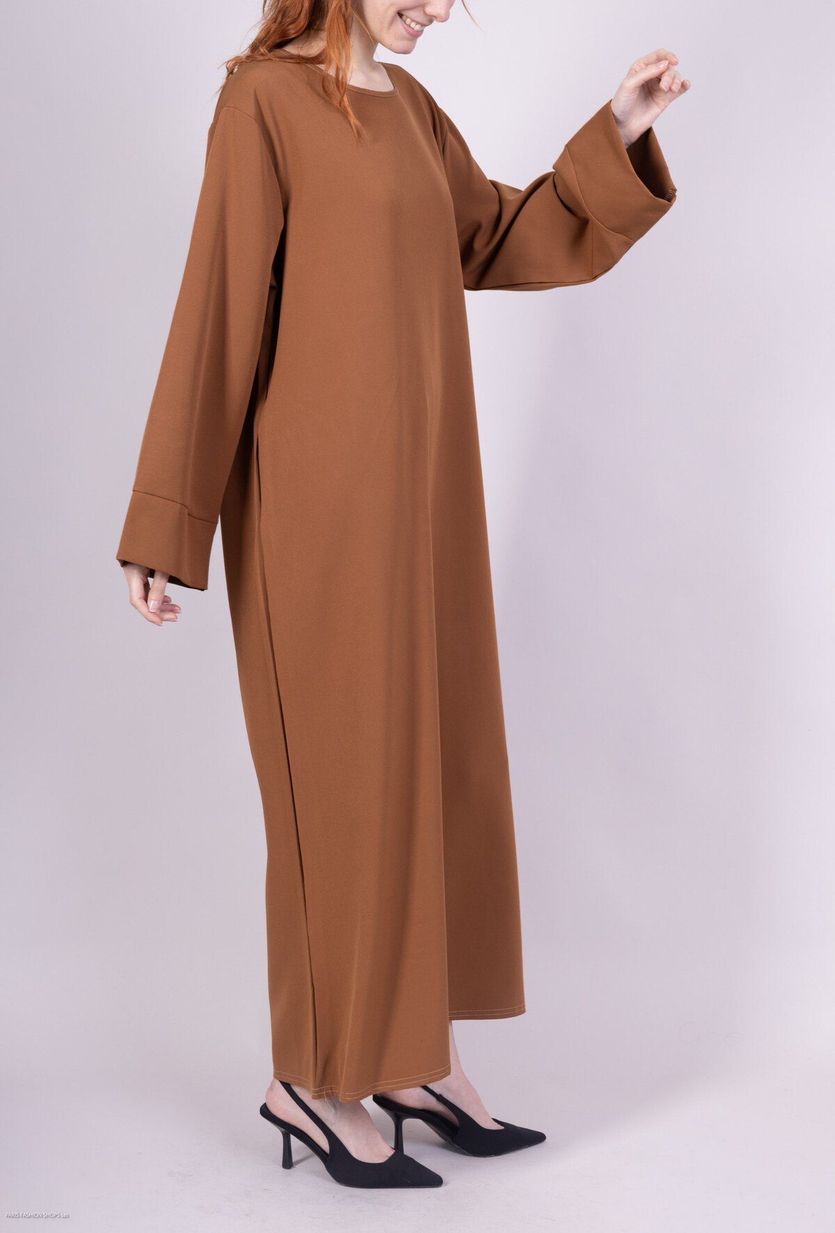 Abaya avec poches rouille, Robe longue fluide et légère – Image 3