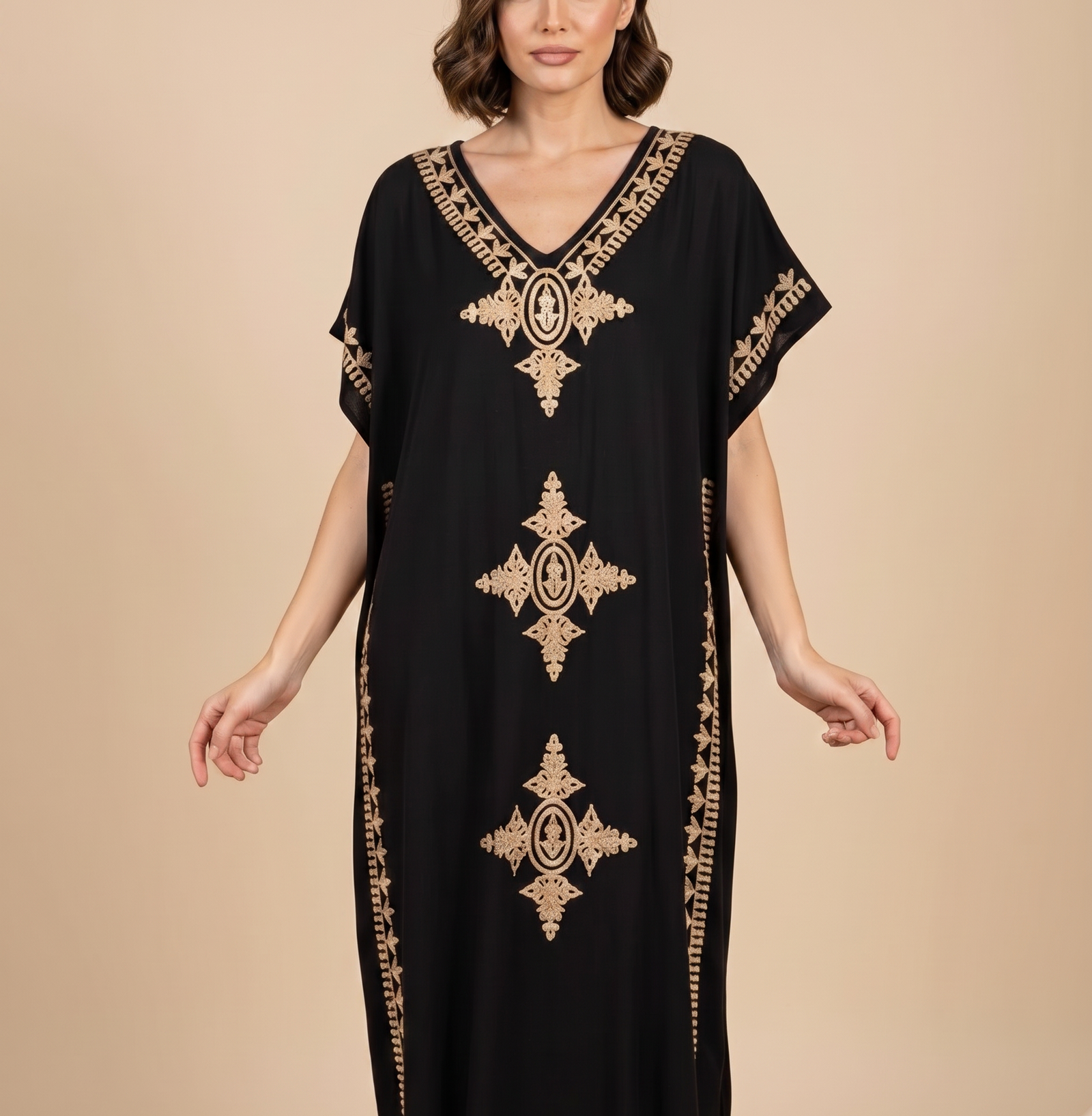 Robe Longue Femme Kaftan en Coton Brodé – Taille Unique 36 au 46 – Noir et Blanc – Image 4